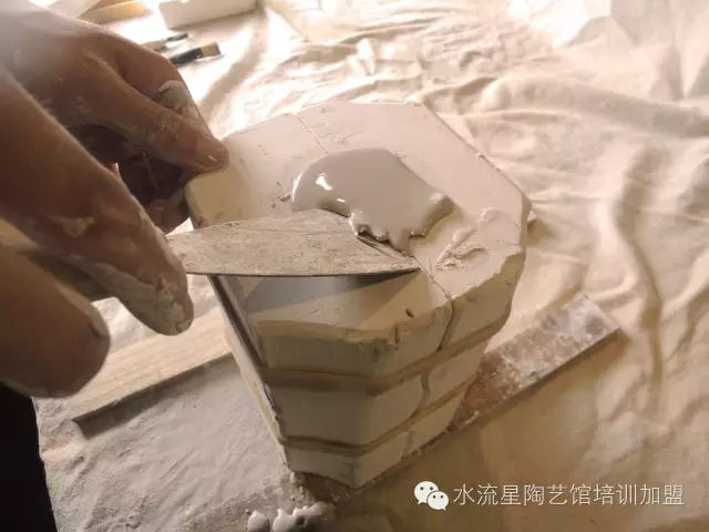 3468dbf_愛(ài)奇藝.png